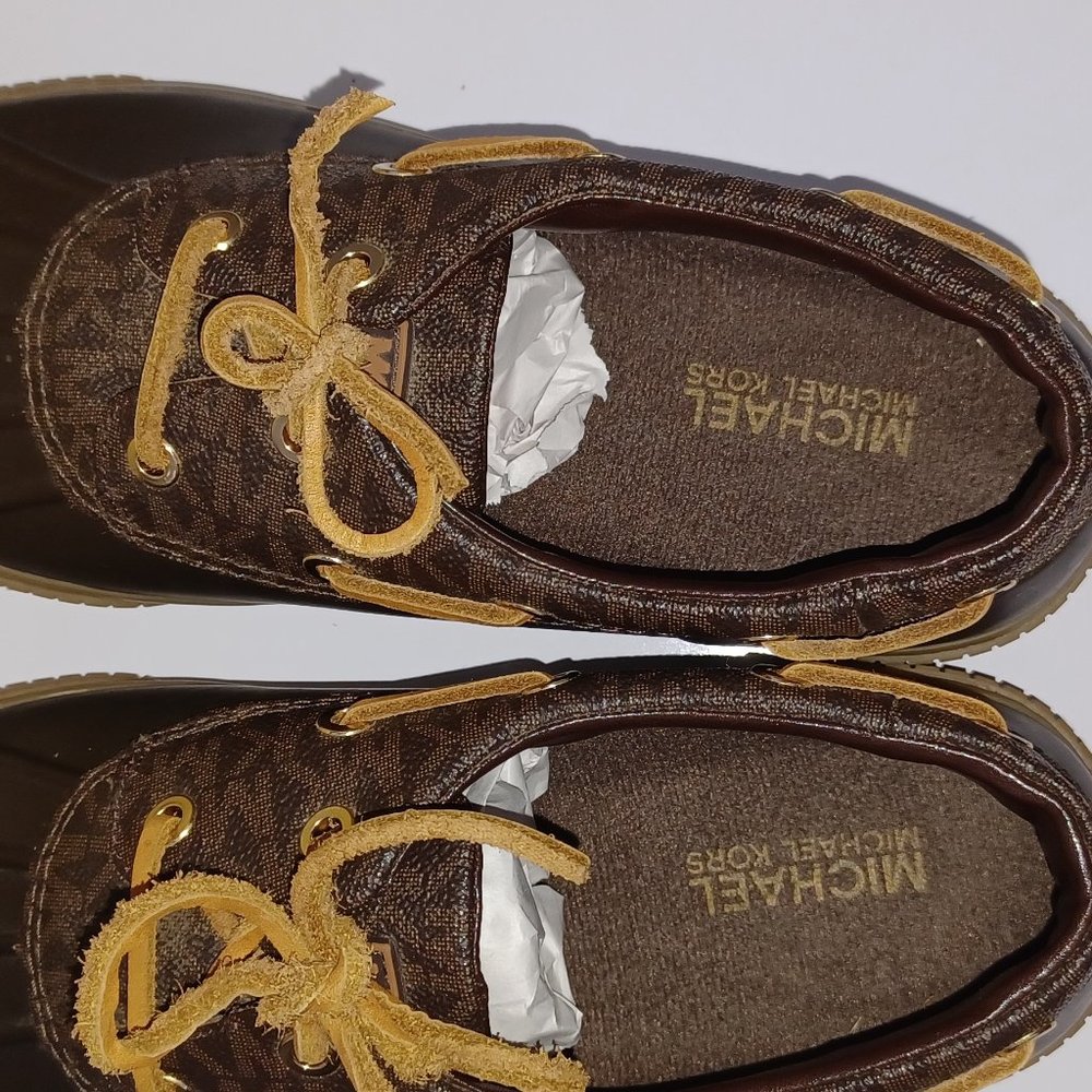 Michael Kors Brown Rubber Leather rain shoes - Picture 6 of 8